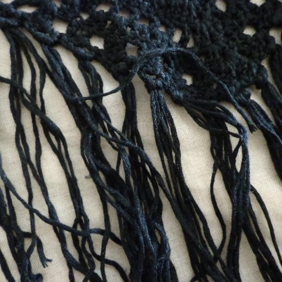 Crocheted Boho Cami Vest Top XS-S Tie Front Fringe - Picture 4 of 14